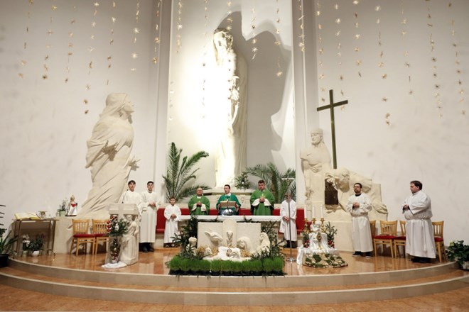 ​Završila Fabijanska osmina u crkvi Dobrog Pastira pod geslom „Odjeveni u poniznost“